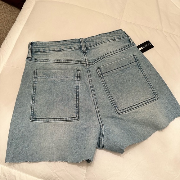 Fashion Nova Cut Offs - Picture 7 of 10